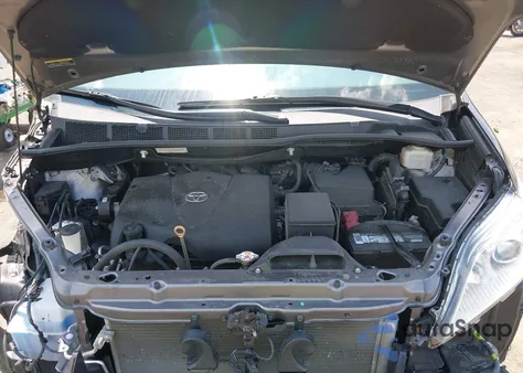 2020 Toyota Sienna Xle from USA, damaged, VIN 5TDYZ3DC8LS053528